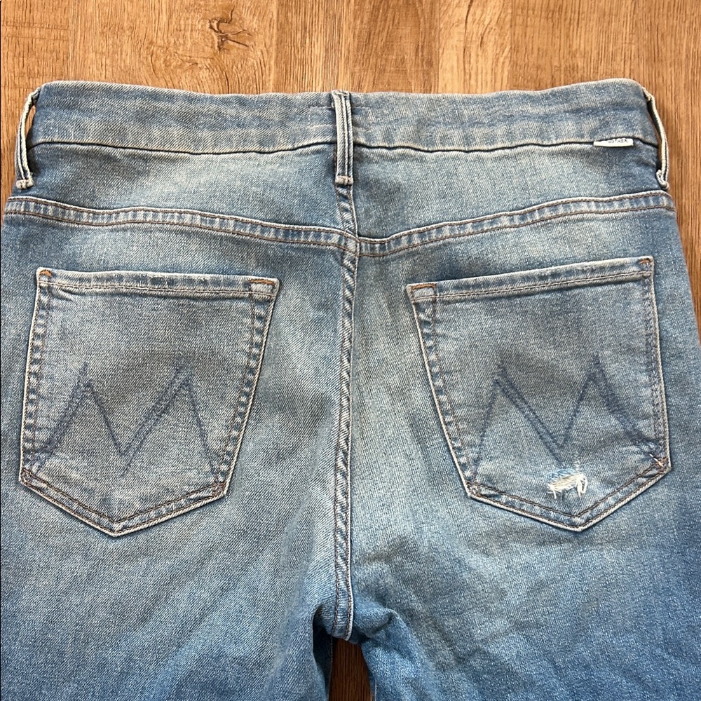 MOTHER High Waisted Looker Ankle Fray - Picture 6 of 6